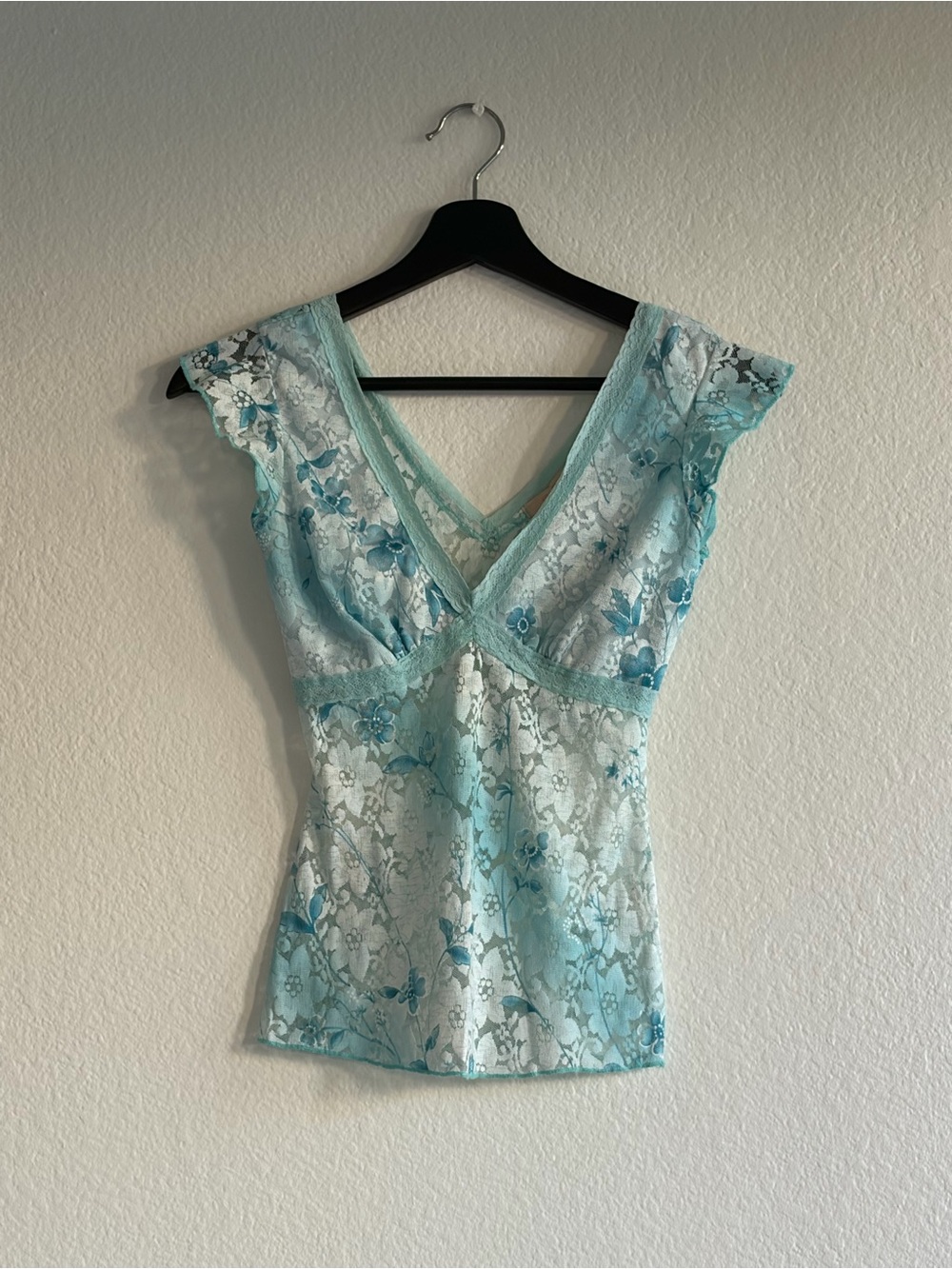 Forever 21 Aqua Floral Lace V-Neck Top